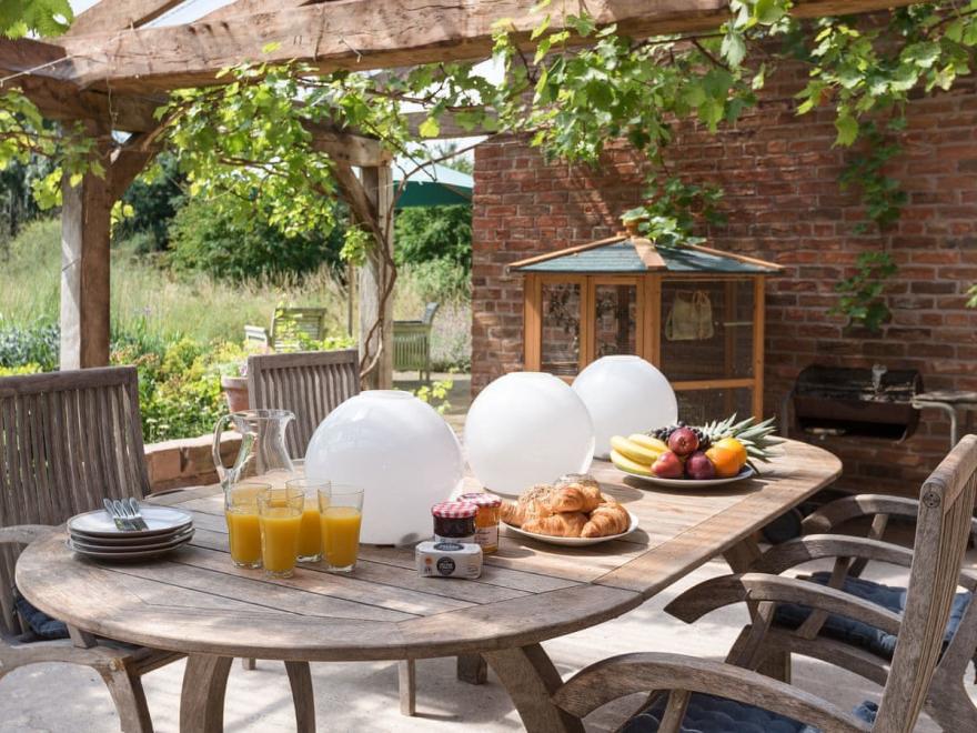 The Barn at Pye Corner Farm