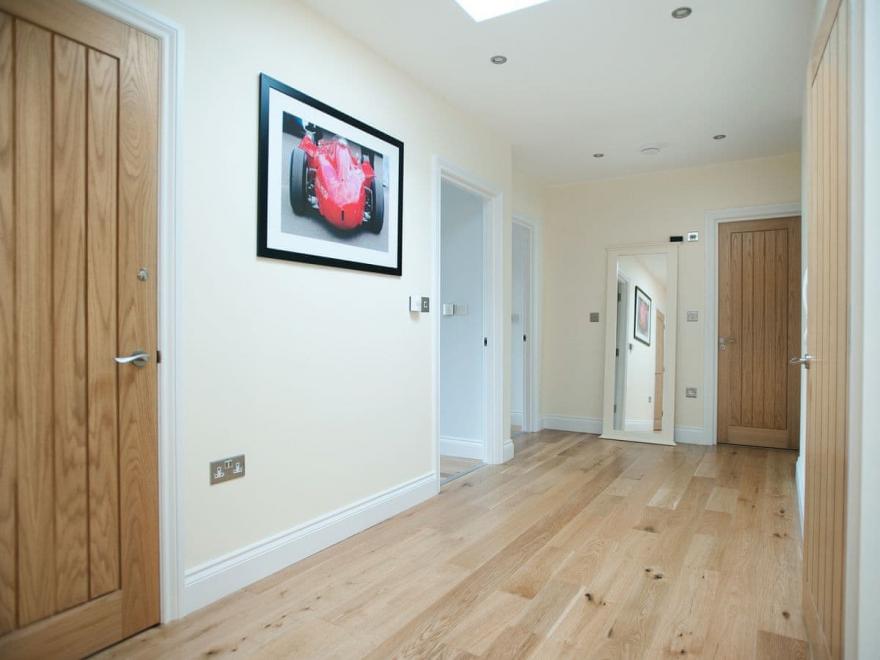 7 Sandy lane Penthouse