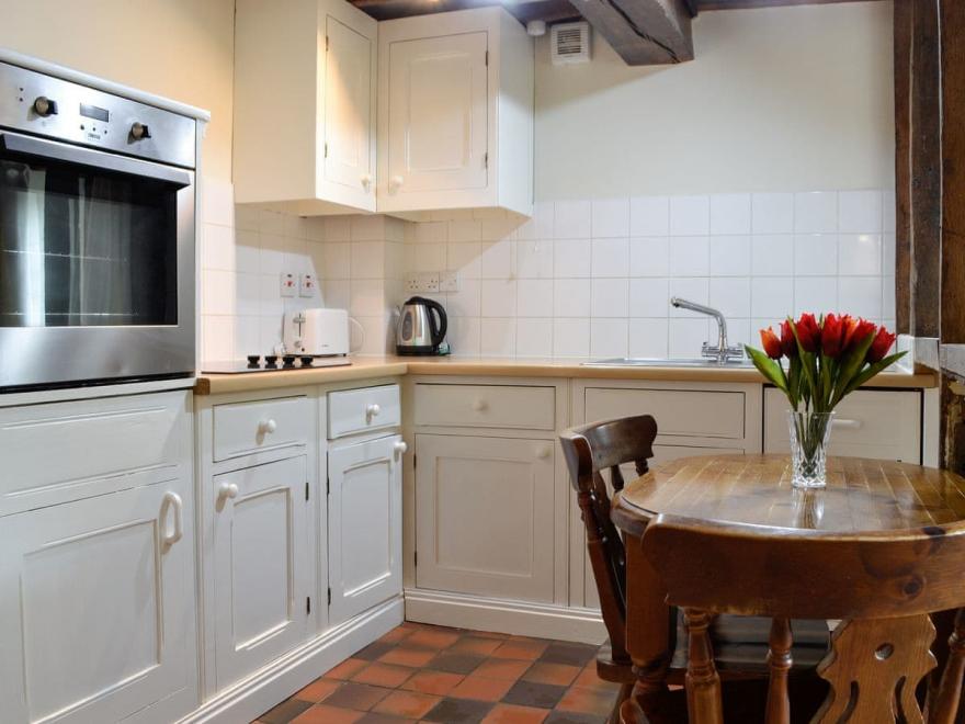 Well Cottage - UKC3629