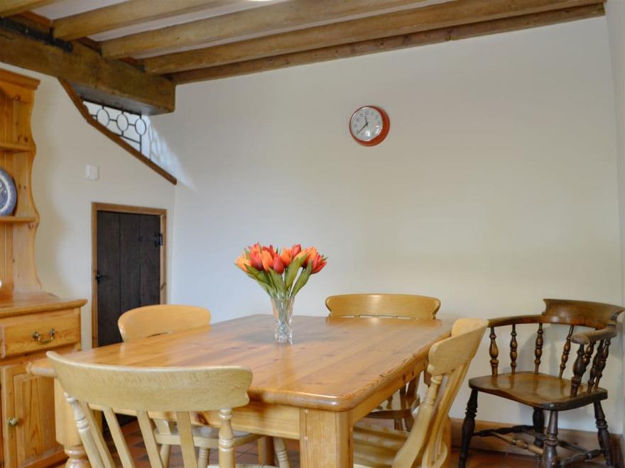 Stable Cottage - UKC3630