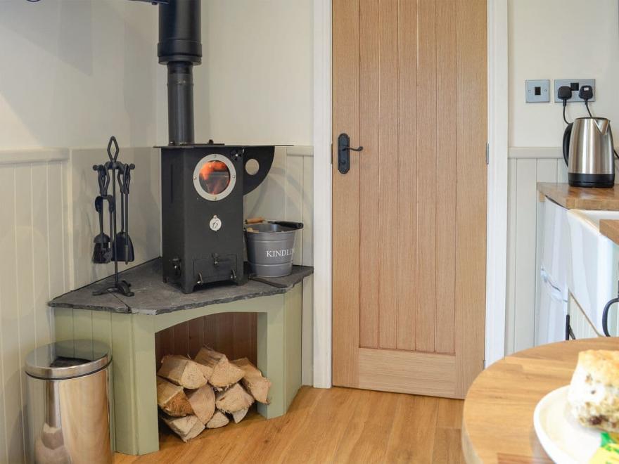 Greengill Farm Shepherds Hut- UKC3632