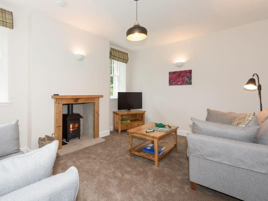 Middle Lodge - UKC3639