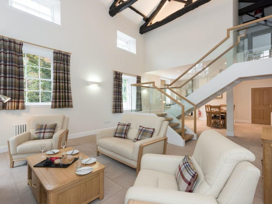 Sir Walter Scott - UKC3640