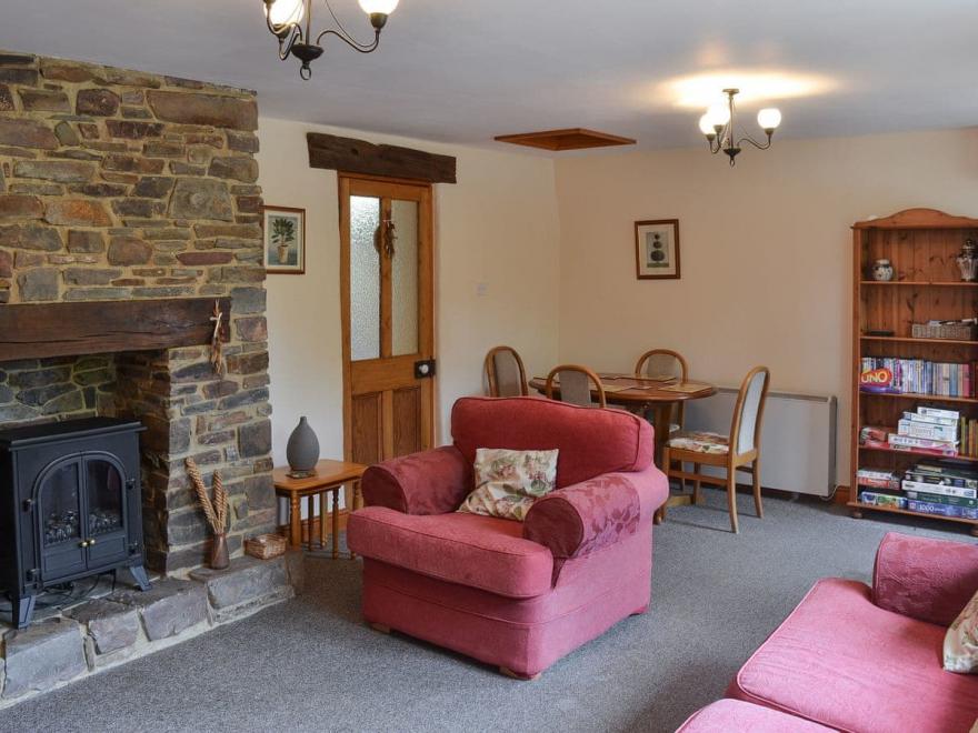 Honey Blossom - UKC3665