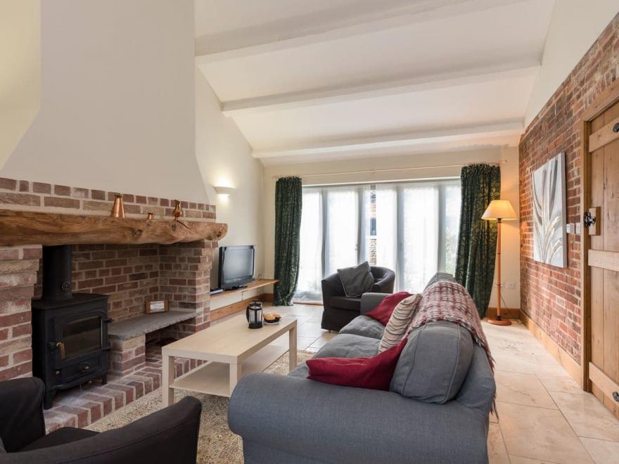 The Hayloft - UKC3678