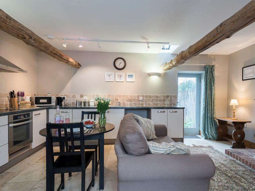 The Old Feedhouse - UKC3679