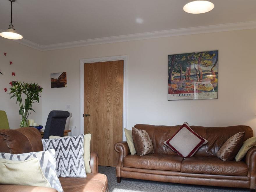 Cosy Cotswolds Townhouse