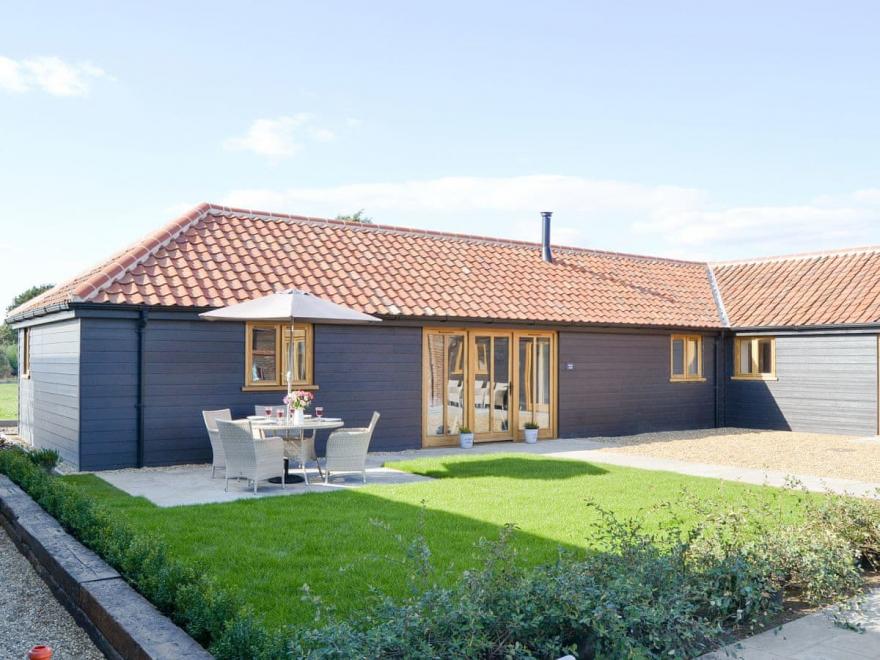 Mabel Stable - UKC3715