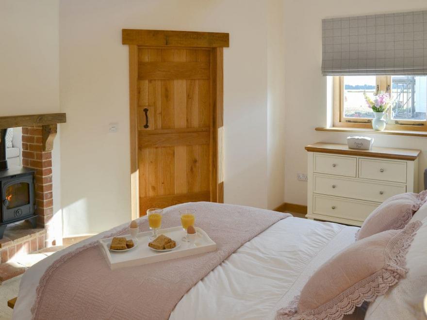 Rabits Rest - UKC3716