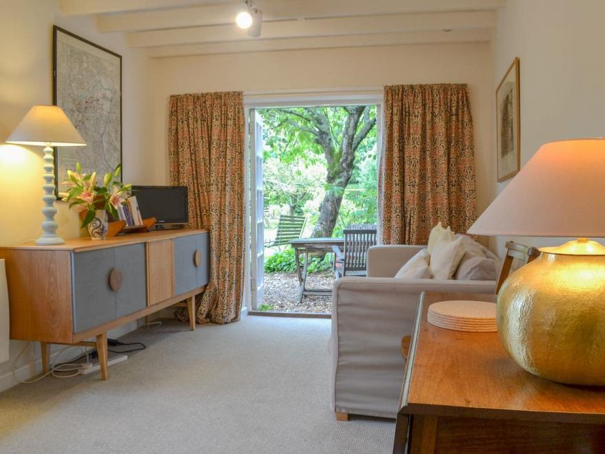 The Little House on the Common