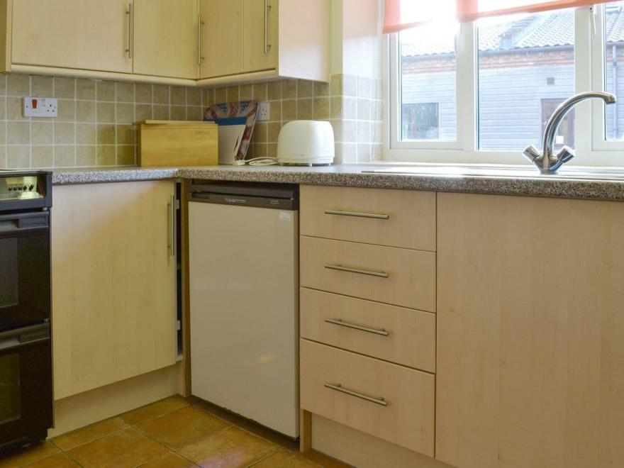 Stable Cottage 7 - UKC3746