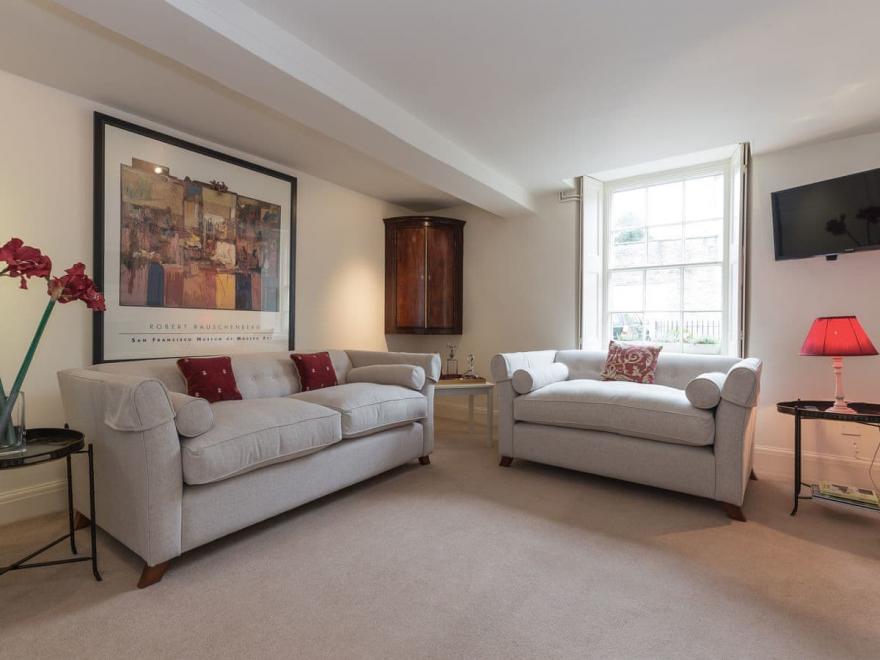 Candlemakers Cottage