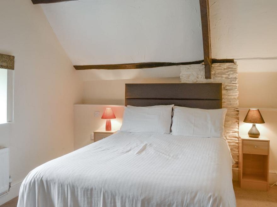 Paddock Cottage - UKC3783