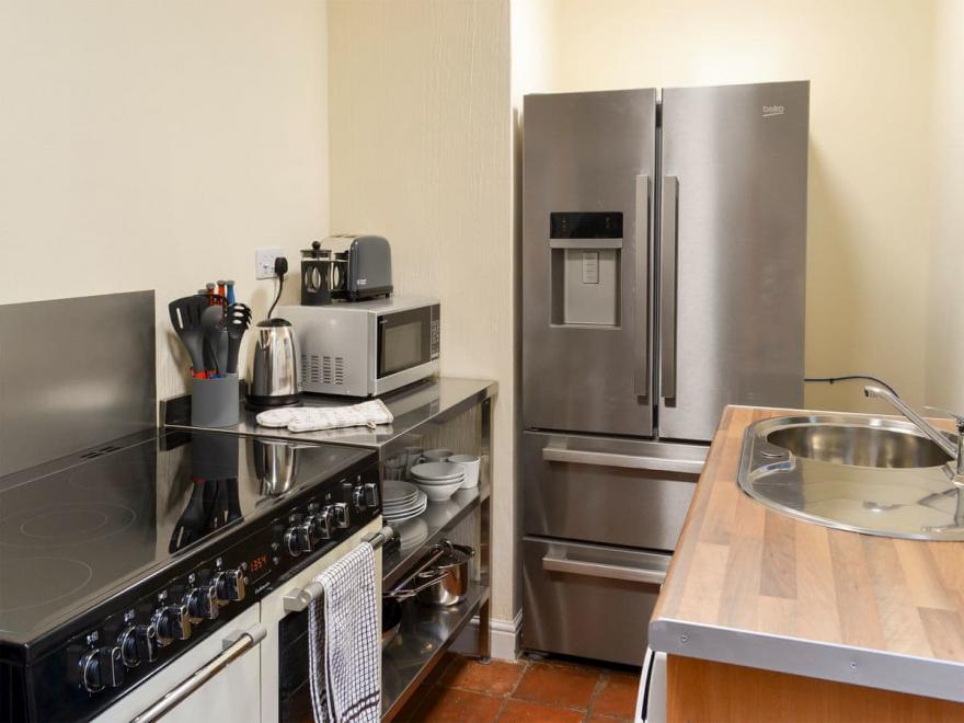 Monk's Rest 2 - UKC3811