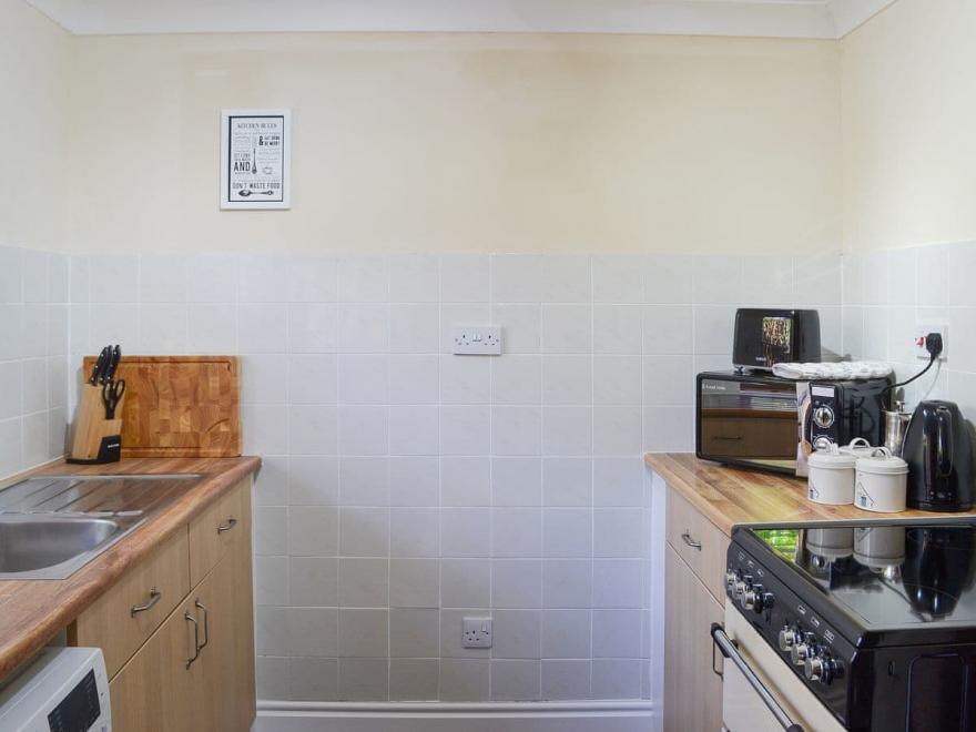 Ribstone 1 - UKC3812