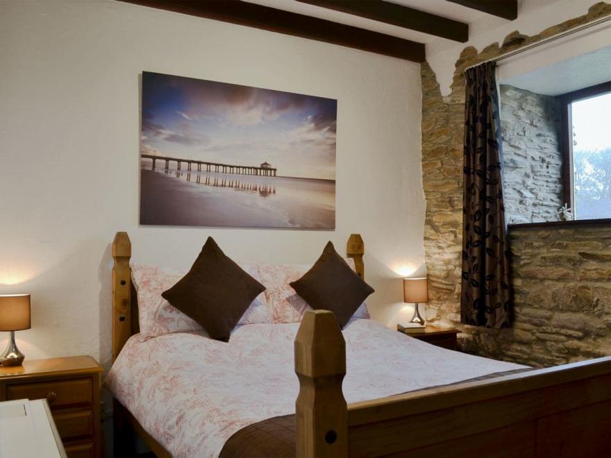 Rowan Retreat - UKC3871