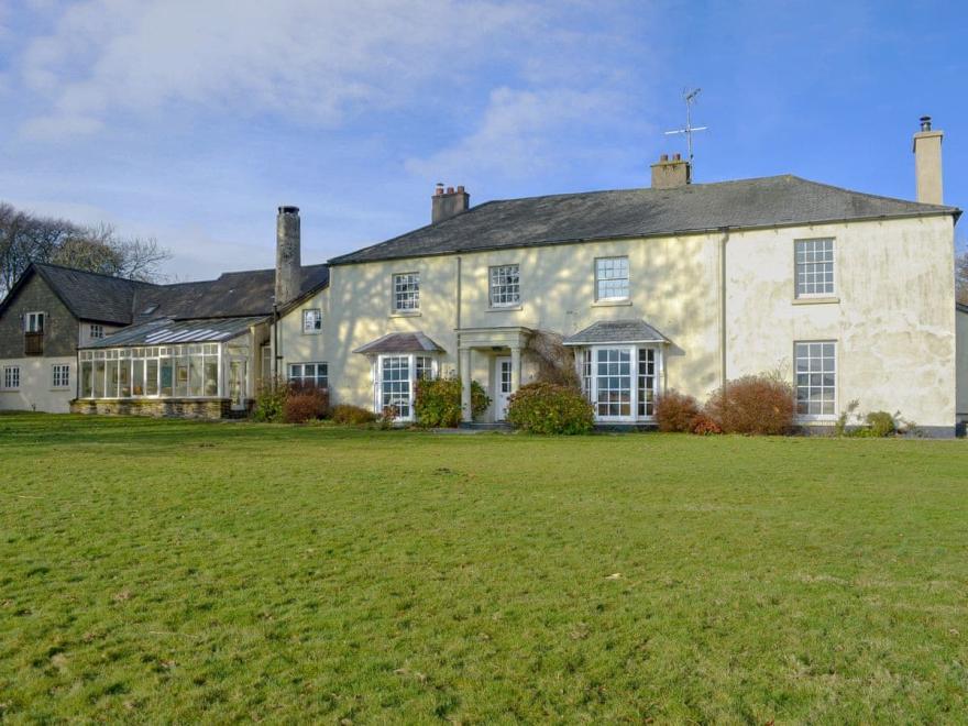 The Grange - UKC3897