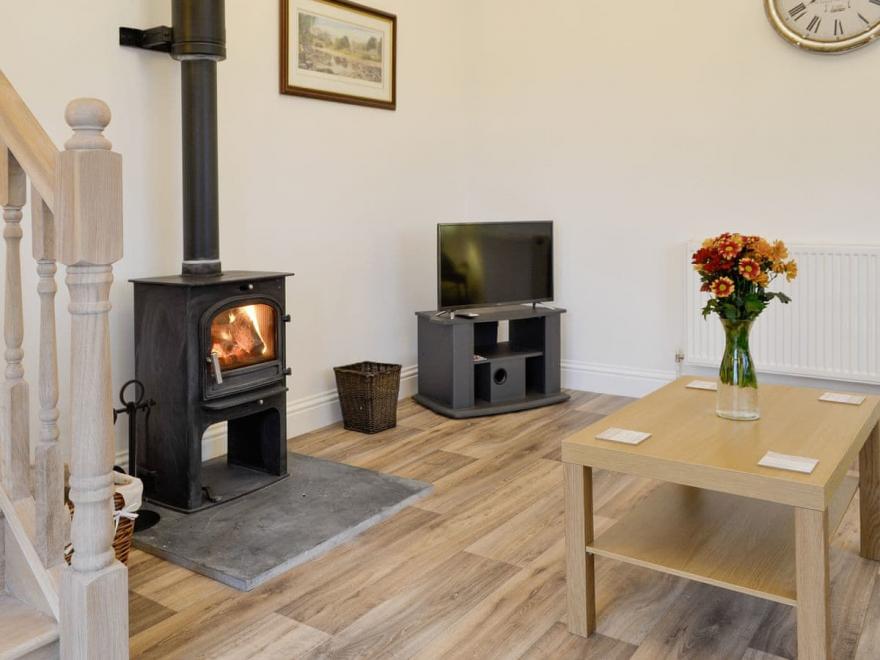 Ridings Farm Cottage - UKC3910