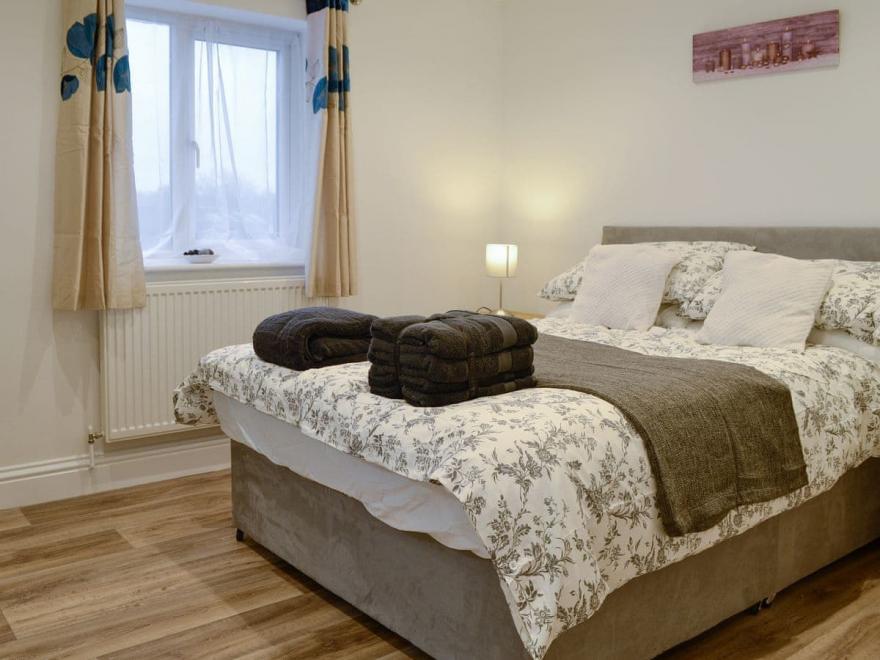 Ridings Farm Cottage - UKC3910