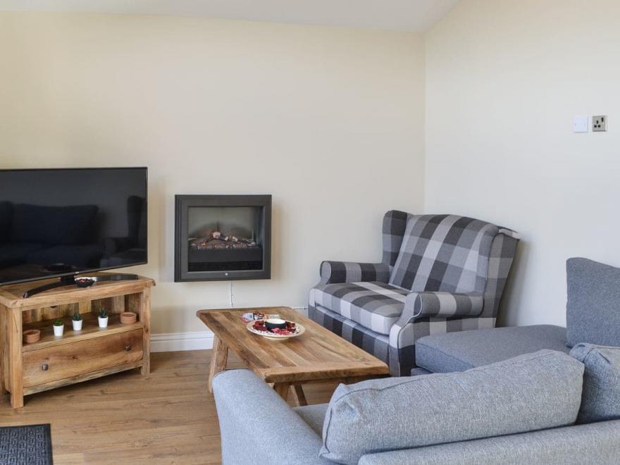 Willow Lodge - UKC3932