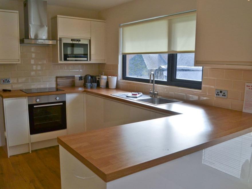 Willow Lodge - UKC3932