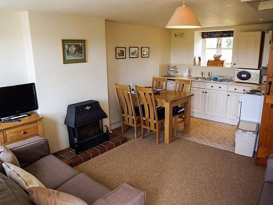 Keepers Cottage - UKC3950