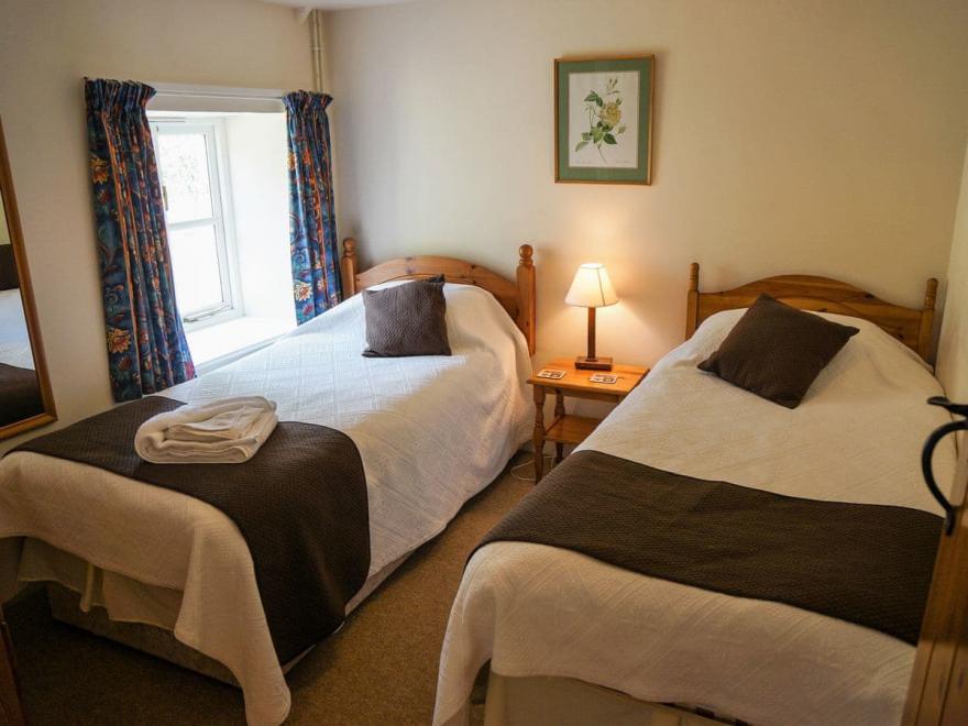 Keepers Cottage - UKC3950