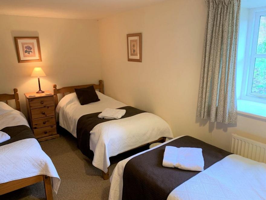 Shepherd's Cottage - UKC3954