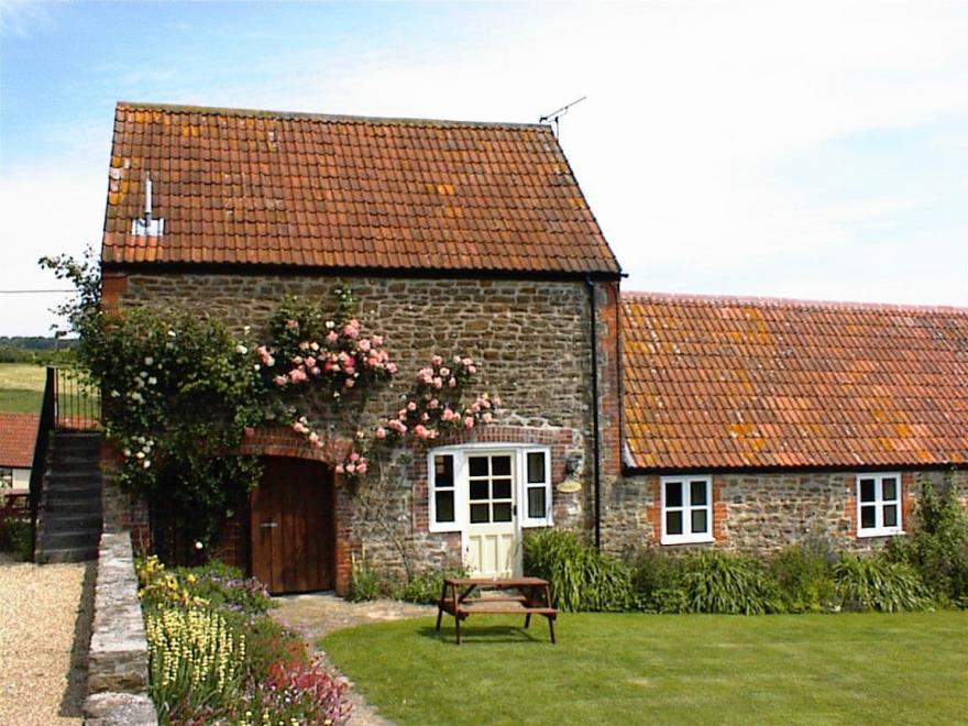 Stable Cottage - UKC3955