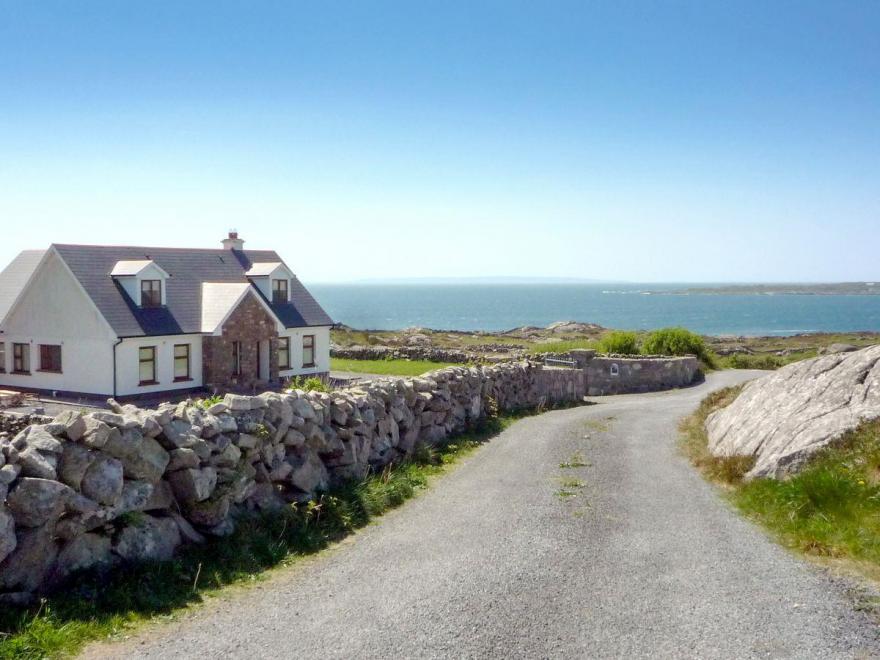 Radharc Na N-Oileain