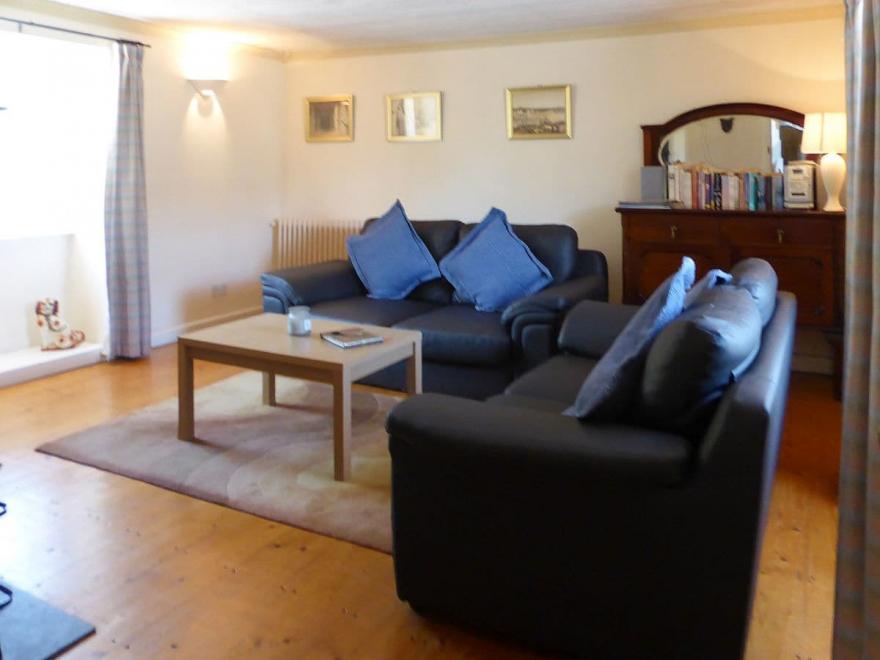 The Farmhouse - W31912