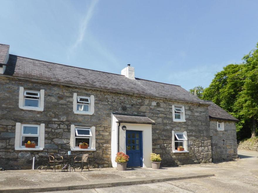 The Farmhouse - W31912