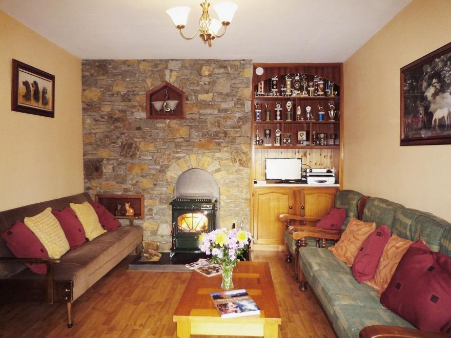 Patty's Cottage - W32029