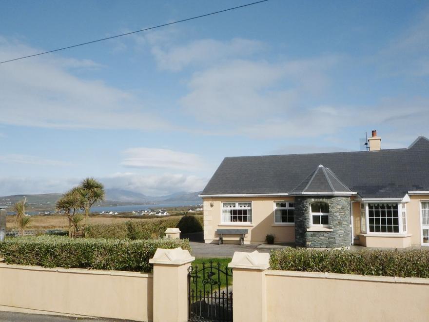 Patty's Cottage - W32029