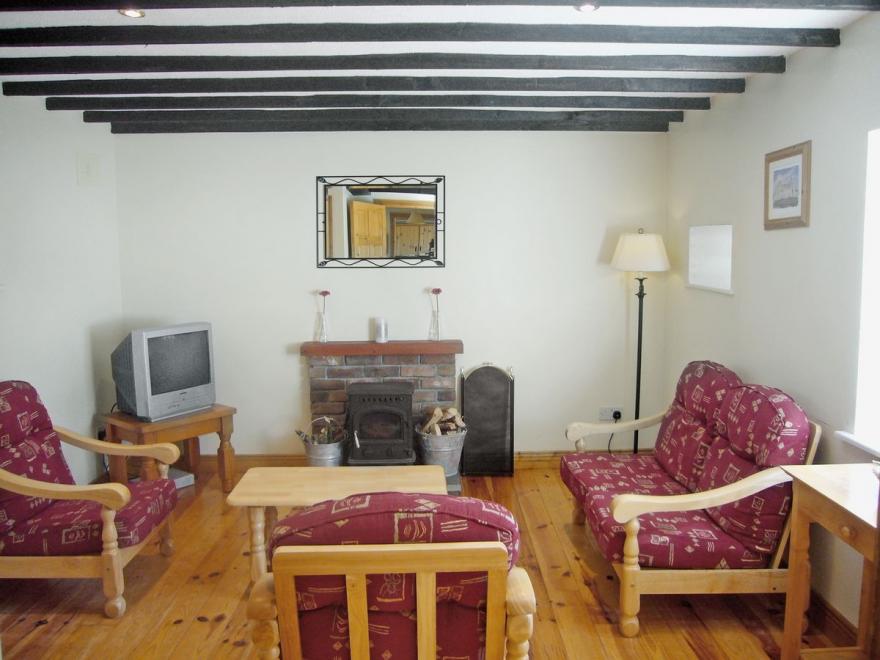 Uncle Tom's Barn - W32057