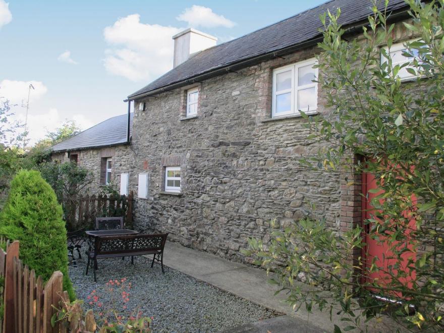 Uncle Tom's Barn - W32057