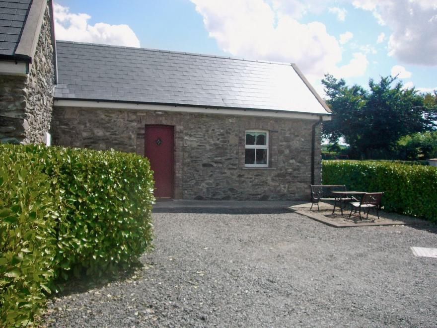 Sarah's Cottage -W32059