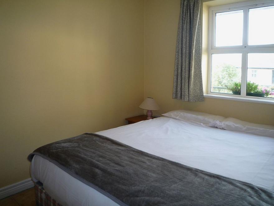 24 Marine Court Apts