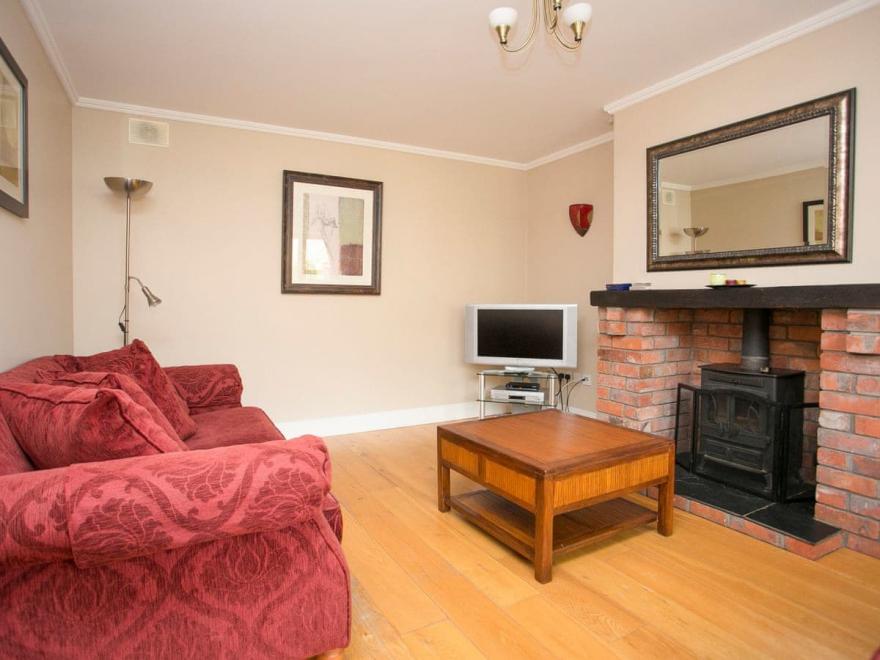 The Coach House-W32348