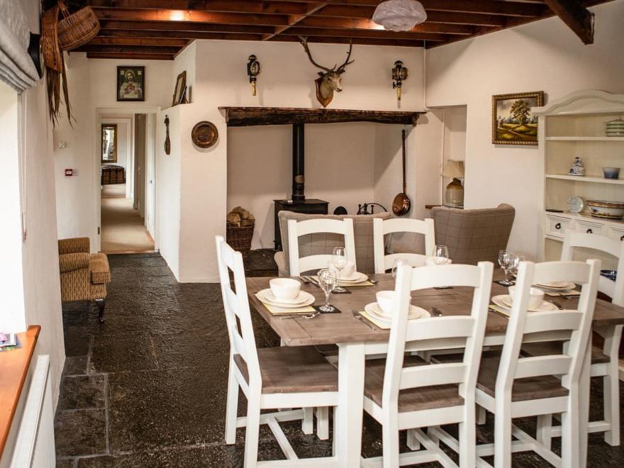 Mary Kate's Farmhouse - W32363