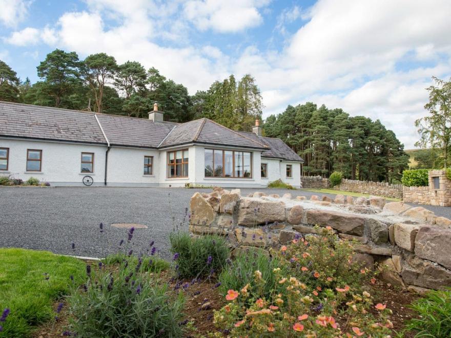 Mary Kate's Farmhouse - W32363