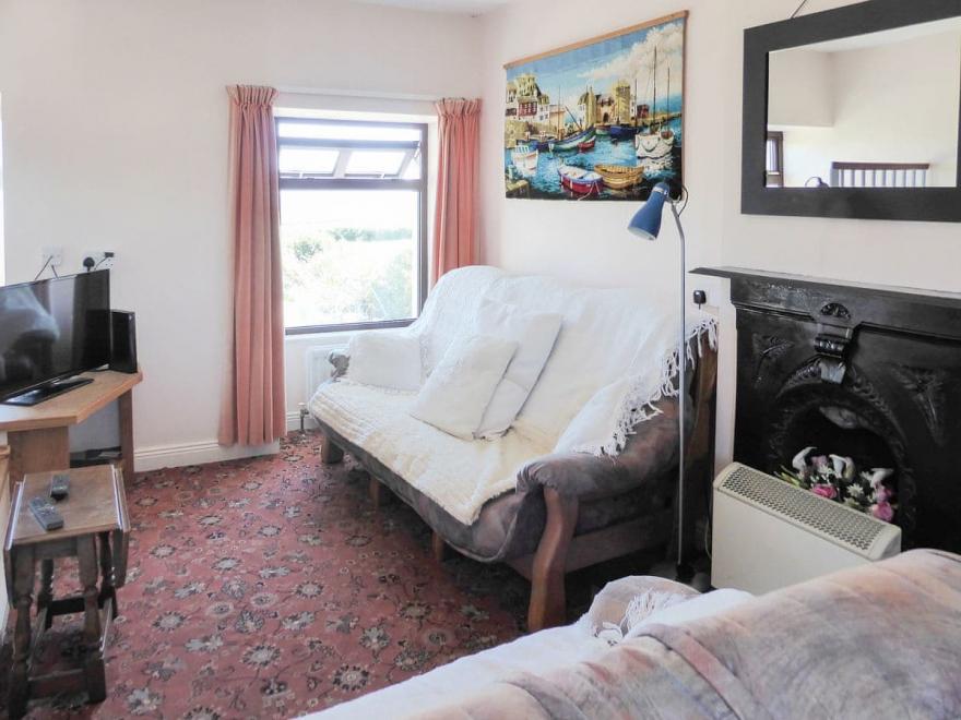 No. 4 Coastguard Villa