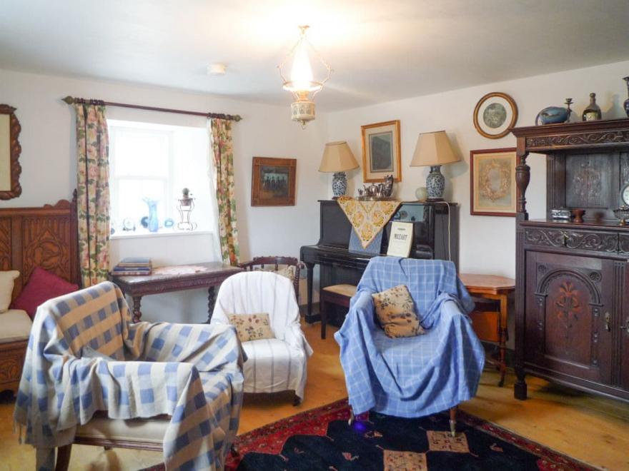 The Old Irish Farmhouse