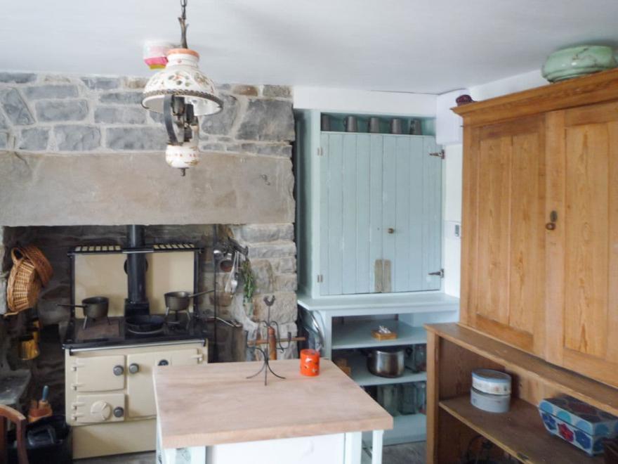 The Old Irish Farmhouse