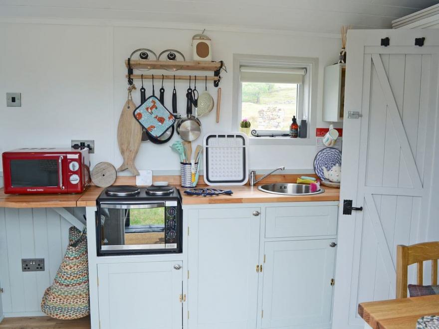 Ghillies At Riverside