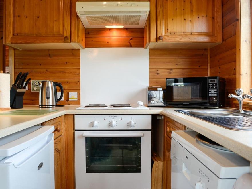 Burnside Park - Osprey Lodge