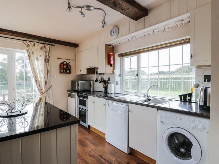 Arden Holiday Cottage