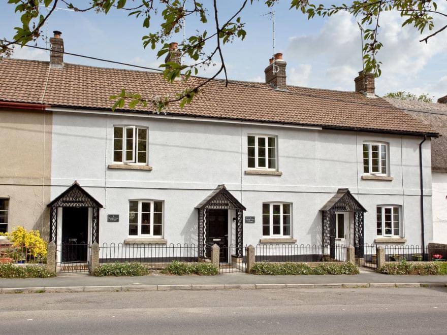 2 Skaigh View Cottages