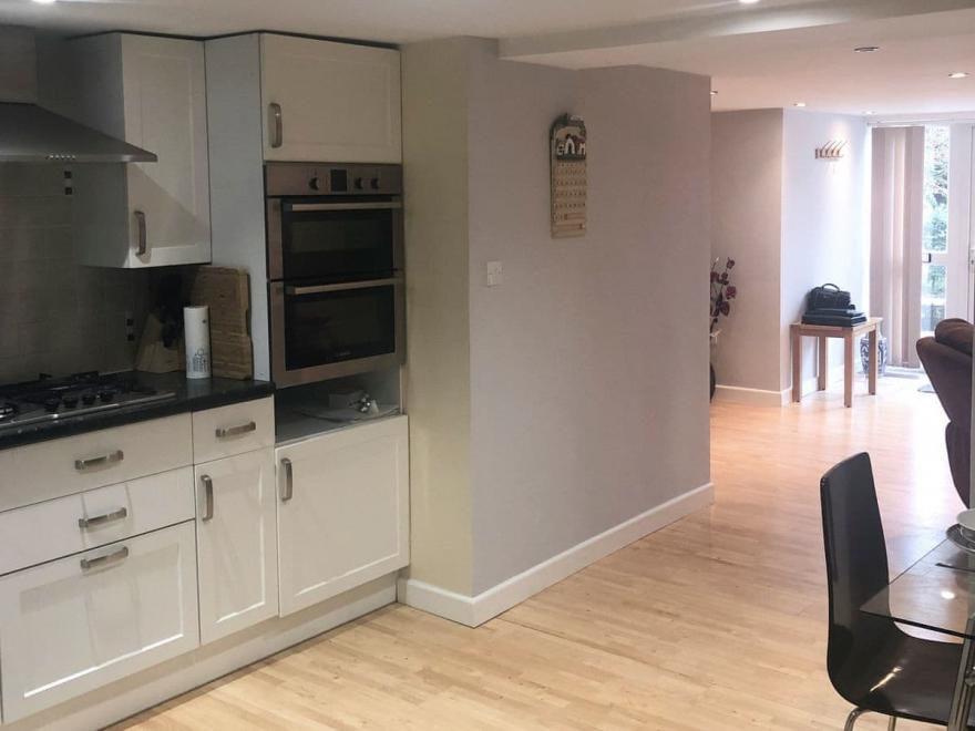 Apartment 1, The Gables