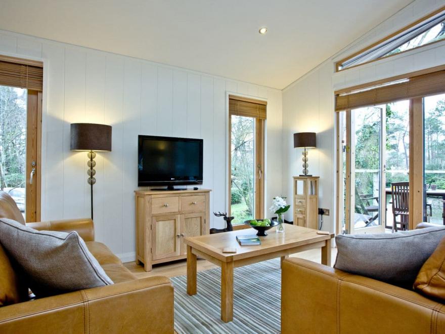 Lakeview - 7 Indio Lake, Bovey Tracey